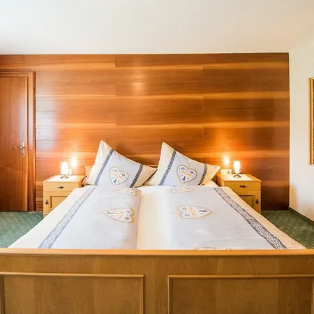 Haus Strobl *
