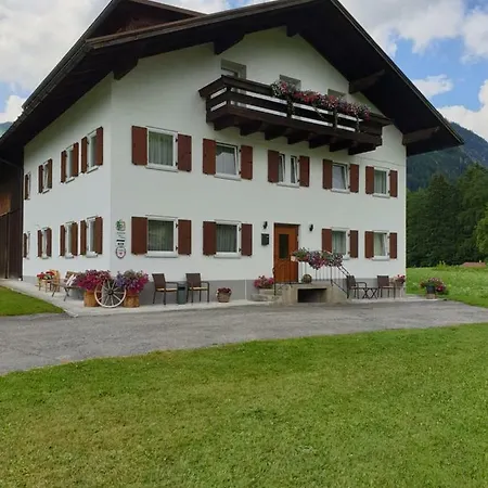 Haus Strobl * Bach (Tyrol)